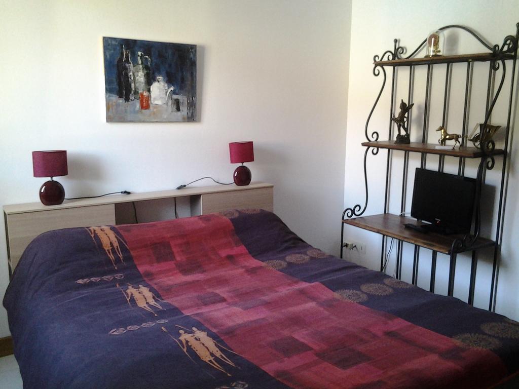 Le Mas De La Musardiere Chambres D Hotes Les Assions Δωμάτιο φωτογραφία